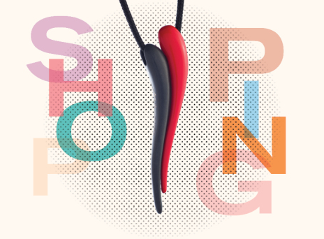 Διαλέξαμε 13 γιορτινά προϊόντα σε κόκκινο και μαύρο