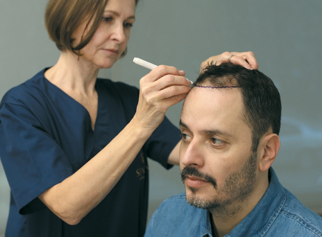 SENECA Medical Group: Σύμμαχός μας στη νικητήρια μάχη κατά της τριχόπτωσης