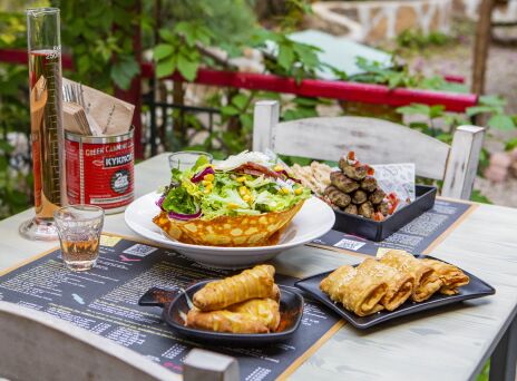 Ο Μίμης και η Άννα