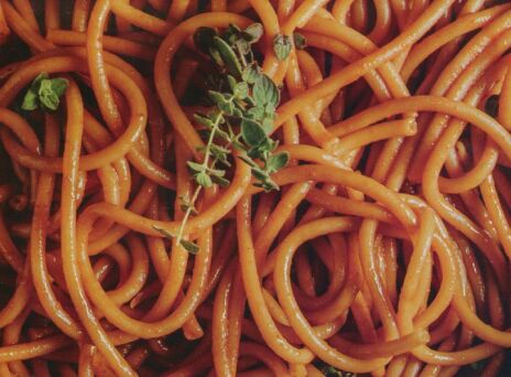 Σκορδομακάρονα, όπως στην Κρήτη