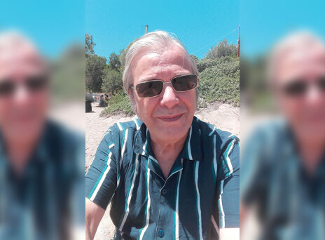 Ο τραγουδοποιός Γιώργος Δημητριάδης