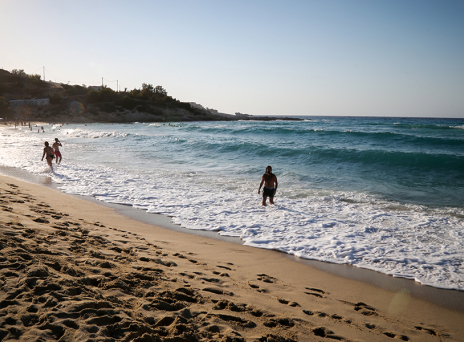 Ικαρία: Οδηγός για αξιοθέατα, παραλίες και φαγητό