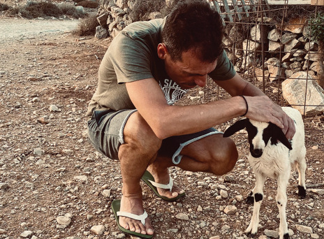 Ο Μανώλης Φάμελλος. 