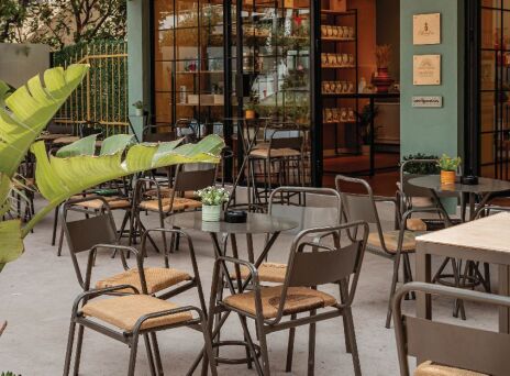 Chevalier Coffee Stand