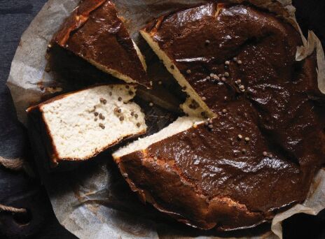 Kαμένο cheesecake με σκληρό τυρί Δανίας