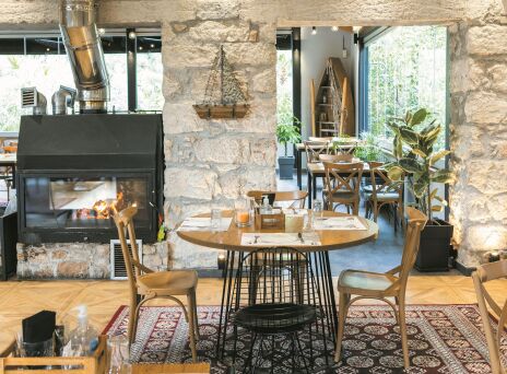 Ψαράκια & Θαλασσινά