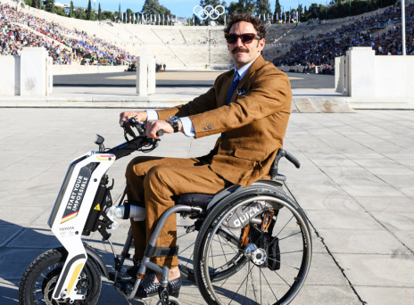 Αντώνης Τσαπατάκης