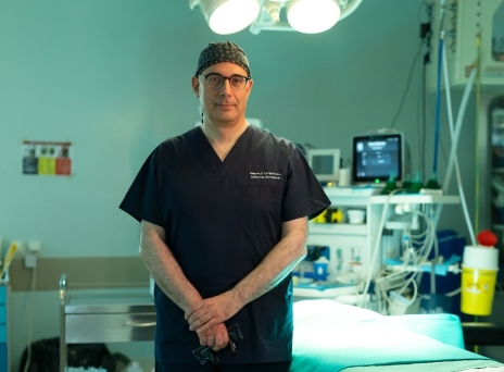 Ο καθηγητής χειρουργικής Γιώργος Σωτηρόπουλος