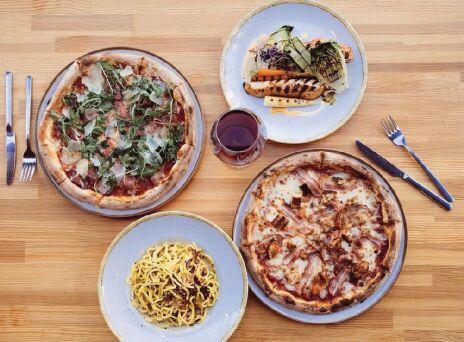 Casareccio Trattoria Pizzeria