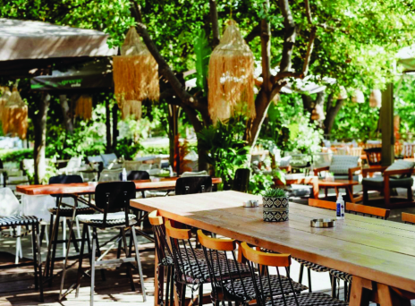 Chalet Politeia: Η all day όαση δροσιάς στα βόρεια προάστια