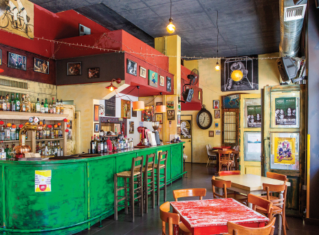 Σκούφιας: Το αγαπημένο στέκι του Παγκρατίου