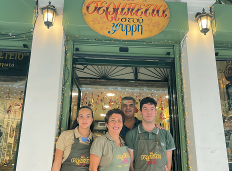 Σερμπέτια στου Ψυρρή: Η γλυκιά ιστορία ενός εμβληματικού γλυκοπωλείου