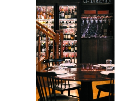 Cupola: Η ιταλική ζεστασιά που «μυρίζει» γιορτές στον πεζόδρομο της Ευφορίωνος