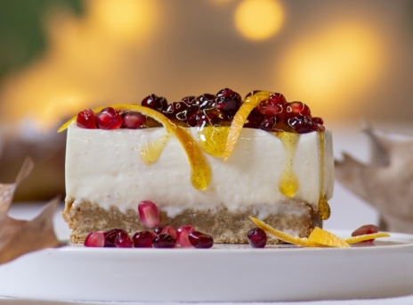 CHEESECAKE ΜΕ ΓΑΛΑ ΑΜΥΓΔΑΛΟΥ ΚΑΙ ΠΟΡΤΟΚΑΛΙ