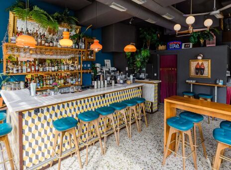 Κλουβί: Αν ψάχνεις πάρτι, εδώ είσαι