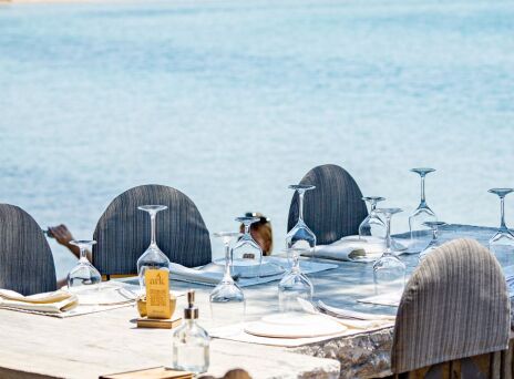 ARK: Το κόσμημα της Γλυφάδας   