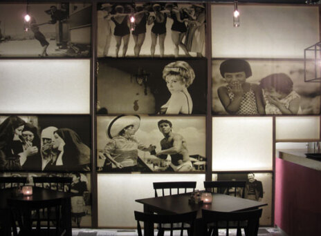 Ένα Παρθεναγωγείο όλο σκέρτσα