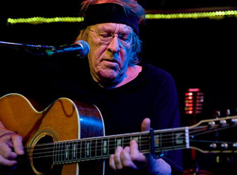 Πέθανε ο κιθαρίστας- σύμβολο του ψυχεδελικού ροκ Πολ Κάντνερ