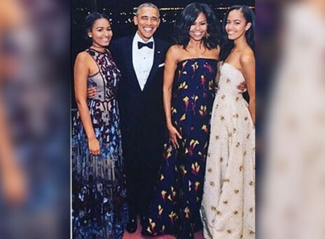 Η τελευταία χριστουγεννιάτικη κάρτα των Ομπάμα από τον Λευκό Οίκο (εικόνα, video)