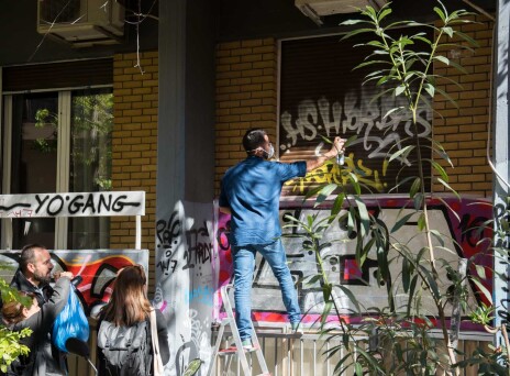 Καθαρά Εξάρχεια; Το είδαμε να συμβαίνει