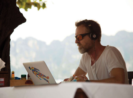 Nesboμανία σε 800 βιβλιοπωλεία  