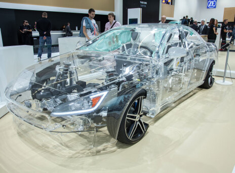 Όλα στη φόρα...