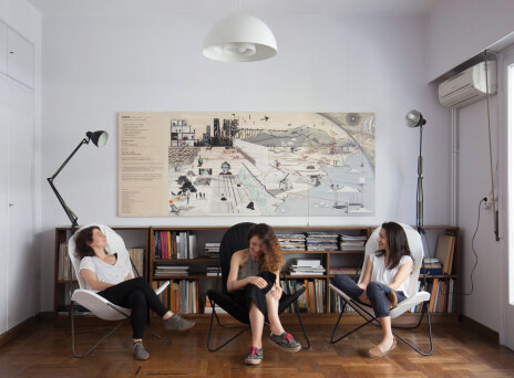 Νέοι αρχιτέκτονες σε ξεναγούν σε μια Αθήνα που σίγουρα δεν γνωρίζεις (αλλά θες να μάθεις)