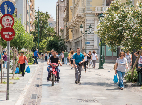 Είμαστε έτοιμοι για ένα  πεζοδρομημένο εμπορικό τρίγωνο;
