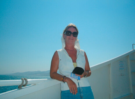 Η Πάρος της συγγραφέως Γιώτας Γουβέλη