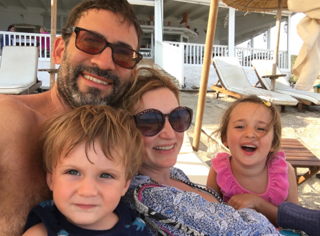 Η Μήλος της συγγραφέως Ελένης N. Gage