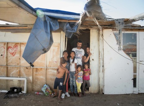 Ένα γκέτο που το λένε Νέα Ζωή | Στον Ασπρόπυργο