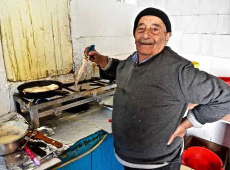 Το χάνι του Καμπόλη είναι η πιο cult γωνιά της πόλης