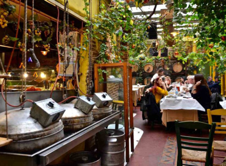 Κληματαριά, μία από τις πιο παλιές αθηναϊκές ταβέρνες