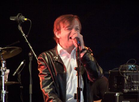 O Θωμάς Μαχαίρας αποχαιρετά τον Mark E Smith και θυμάται ιστορίες από τη γνωριμία τους
