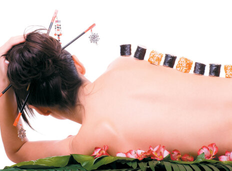 12 sushi bars που ρολάρουν ασταμάτητα στην πόλη