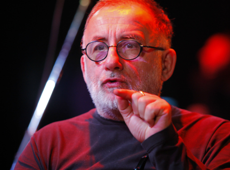 Θάνος Μικρούτσικος: Έχω καρκίνο στο συκώτι - Τον αντιμετωπίζω με δύναμη  