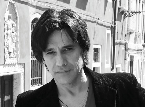 Κόσμος/Γωνία: Τι μας είπε ο Αλέξης Σταμάτης για τα δυο καινούργια μονόπρακτά του 