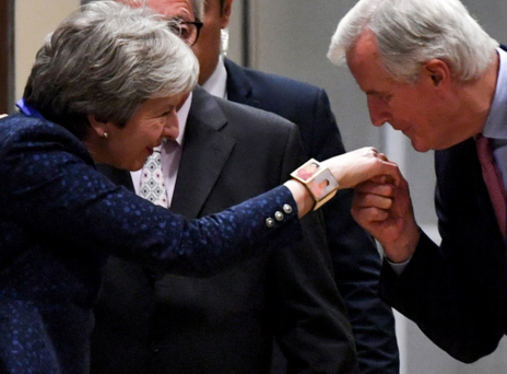 «Λευκός καπνός» στις Βρυξέλλες για το Brexit 