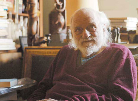 Νάνος Βαλαωρίτης