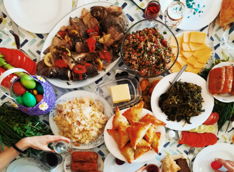 8 εστιατόρια για να κάνεις Πάσχα στην Αθήνα