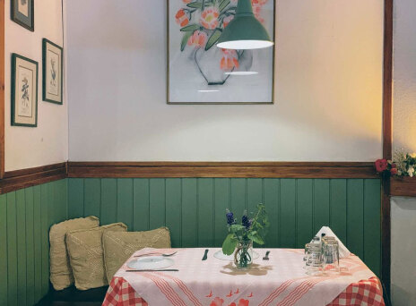 Κισσός,  οικογενειακή ταβέρνα με όλα αυτά που χαίρεσαι να θυμάσαι 