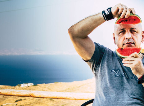 Η Τήνος του Ευριπίδη Αποστολίδη