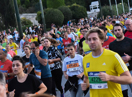 Αυθεντικός Μαραθώνιος: Η εκκίνηση δόθηκε για τα 10.000 μέτρα 