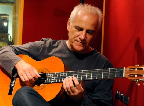 Δημήτρης Οικονομάκης