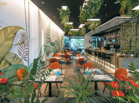 Ivis 4: Αξέχαστες γεύσεις στον μυστικό κήπο του Ψυρρή