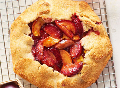 Φτιάξε ροδακινόπιτα πριν τελειώσει το καλοκαίρι!