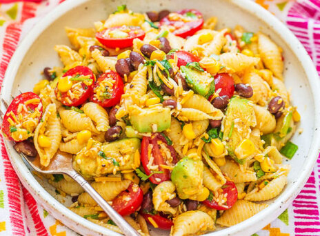 Μακαρονοσαλάτα όπως στο Μεξικό!