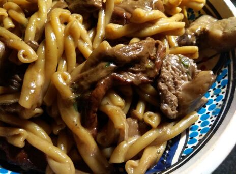 Μακαρονάδα με μανιτάρια