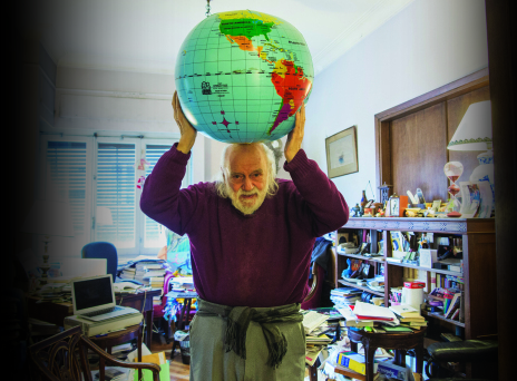 Μια αδημοσίευτη συνέντευξη του Νάνου Βαλαωρίτη