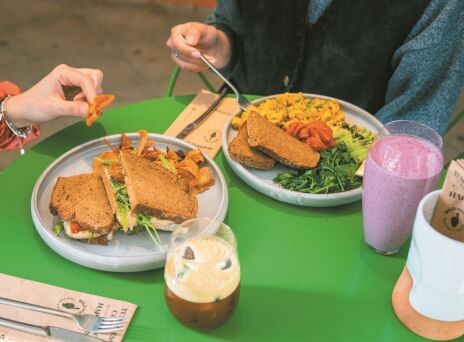 Wild Souls: Ποτέ πριν η υγιεινή διατροφή δεν ήταν τόσο νόστιμη!